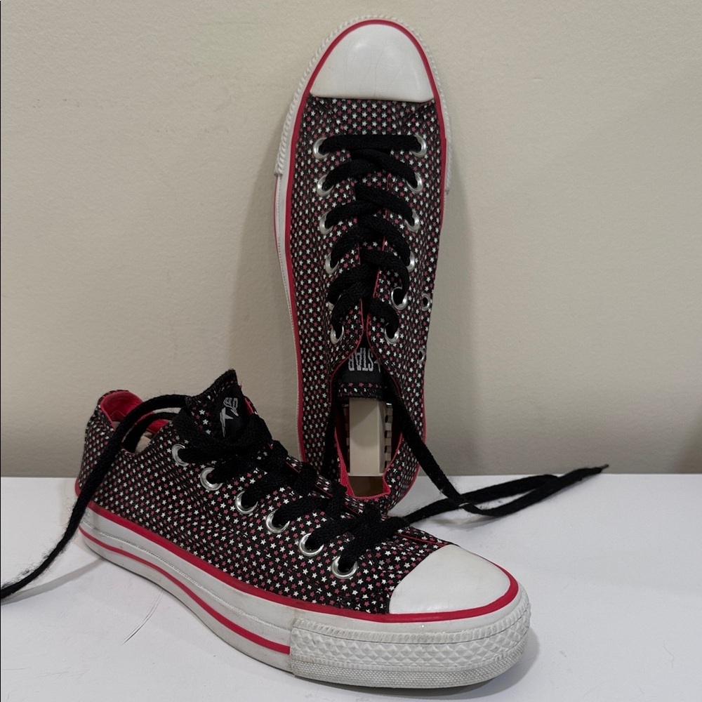 Converse Black Sneakers with Pink & White Star Design  (sz 7)